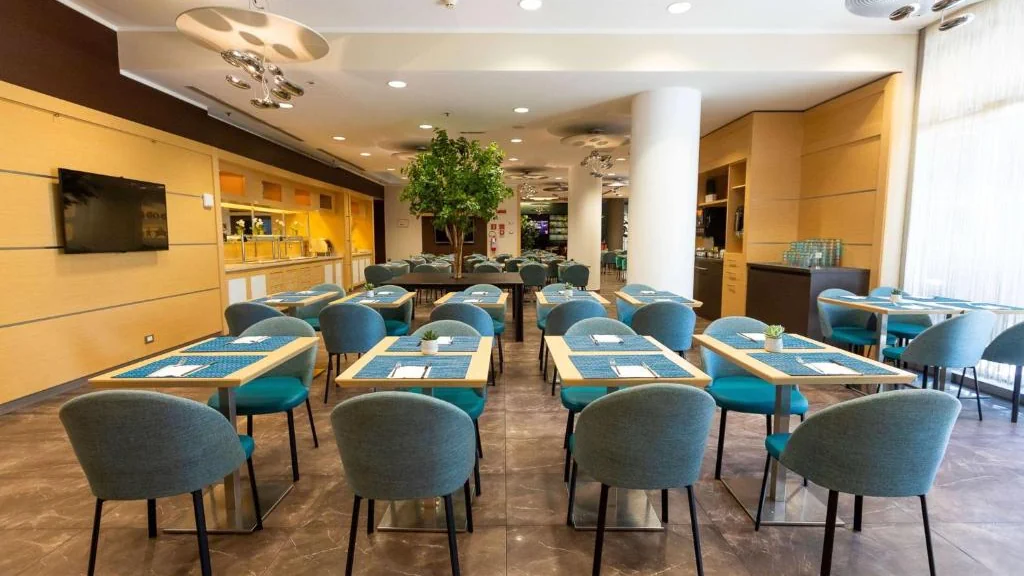 الفندق رامادا بلازا ميلانو - ميلانو